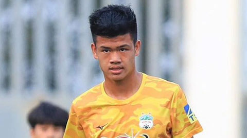  Đinh Quang Kiệt, hậu vệ cao gần 2 mét lần đầu tiên lên đội U22 Việt Nam là ai? 